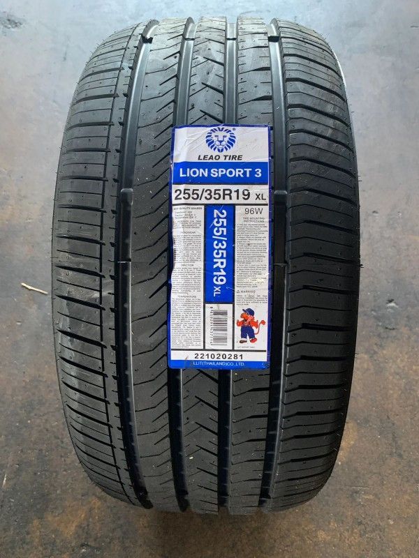 255 35 19 New Tires Leao