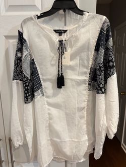 Davis & Dani White Boho Blouse with Paisley Sleeves