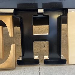 Metal Letter H Holds wine corks