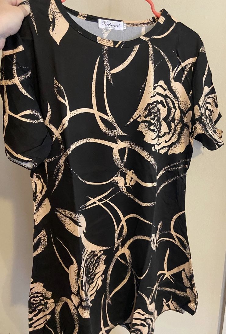 Women Tunic T-shirt Blouse Top Casual Basic Summer Print Midi Dress Short sleeves flower floral black The length is higher than a t-shirt. It is like