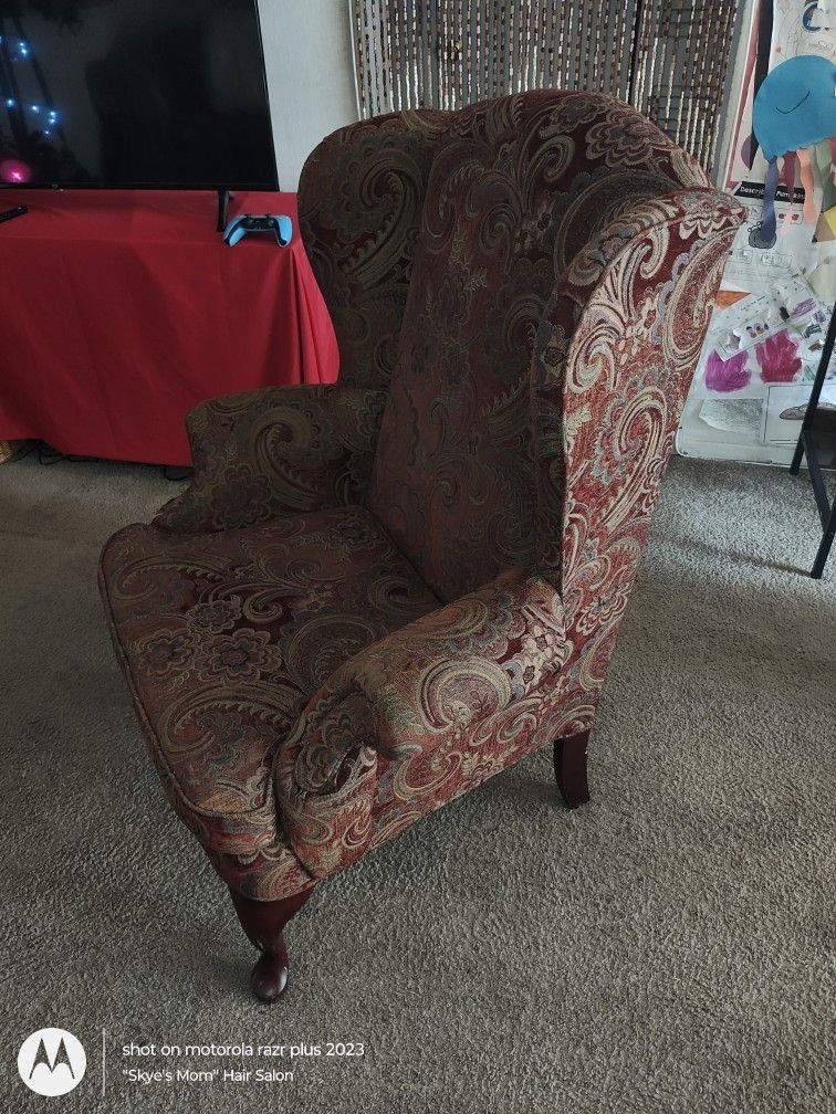 BEAUTIFUL STURDY 42inch x 28inch Royal Red Reading or Decorative Chair Only $25!!!!!!!