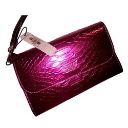 VICTORIA SECRET CELL PHONE WRISTLET