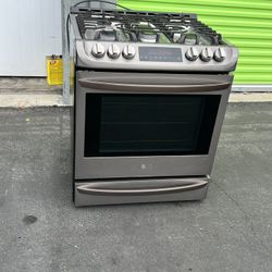 LG Gas Stove