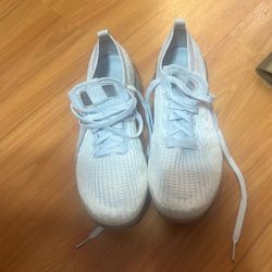 Nike air  Shoes Size 8 Women $20