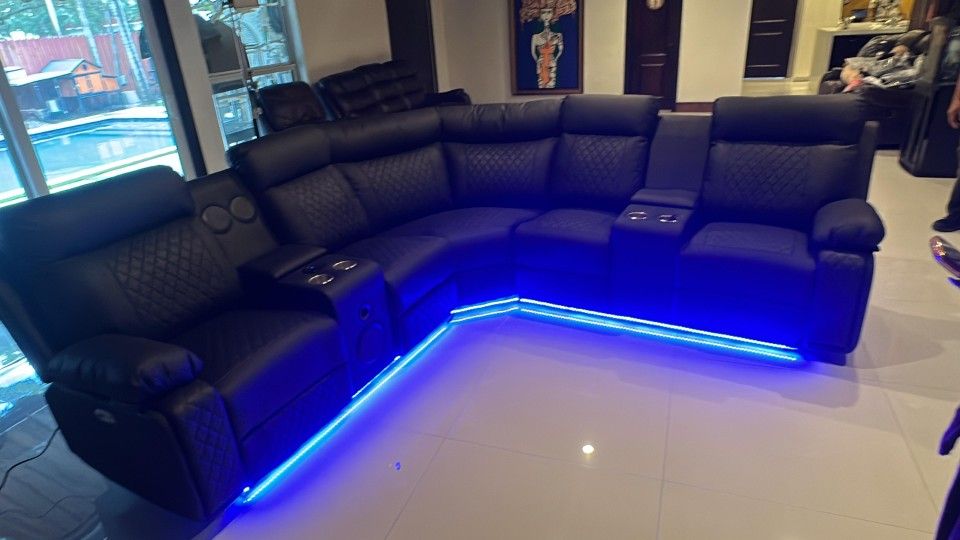 Sectional Ready For Sale