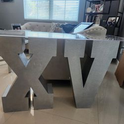 Quinceañera XV Table