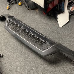 OEM Honda 2017 2018 2019 CR-V Front Bumper Lower Valance Grille 71102-TLA-A00