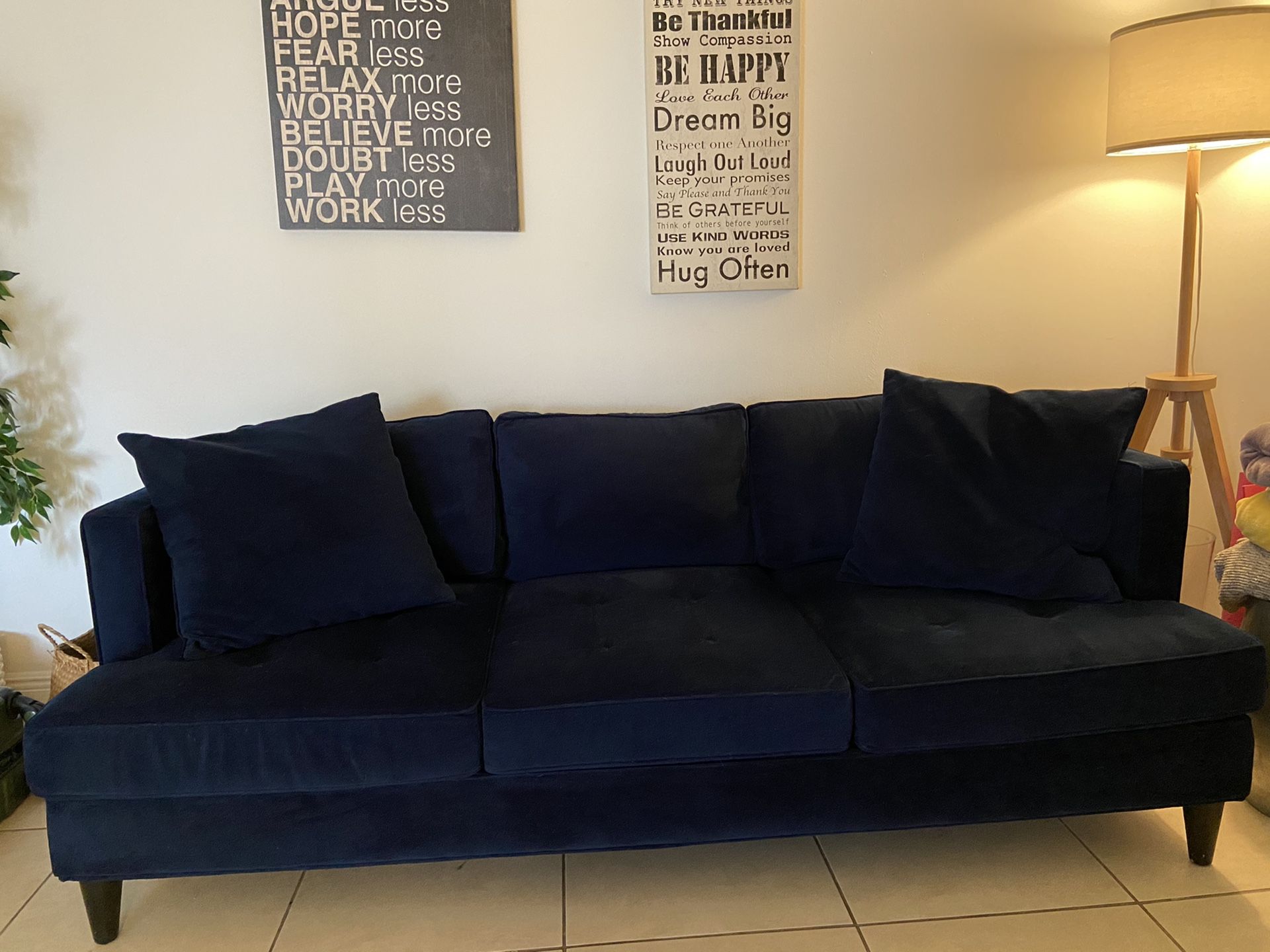 Couch blue velvet-MACYS