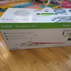 Cricut Explore One-JoAnn Exclusive Bundle
