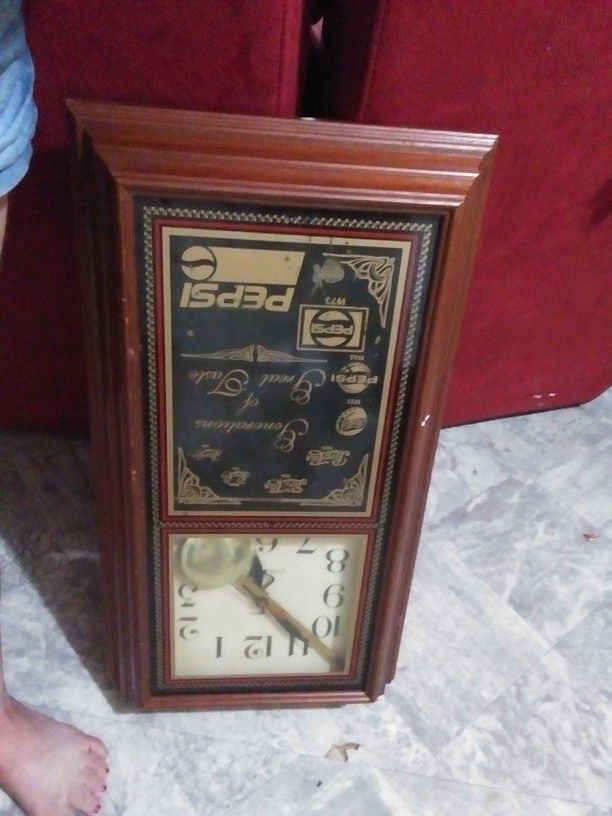 Pepsi Clock