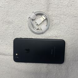 iPhone 7 32GB Factory Unlock Like New 