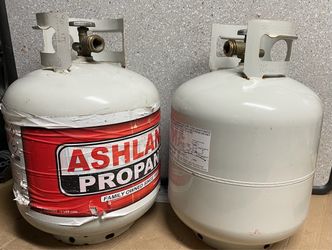 2 - BB-Q EMPTY PROPANE TANKS