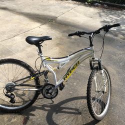 Hyper 26 Inch Mountain Bike For Sale 