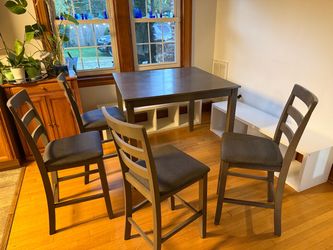 Talk table and 4 chairs
