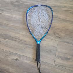 Racquet frame trout landing net