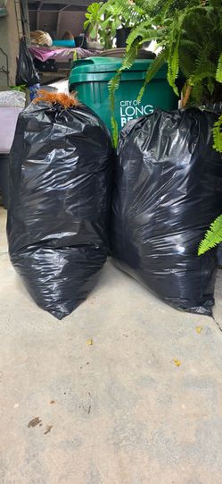 2 large bags of women's clothing