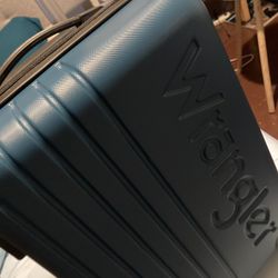 20in suitcase