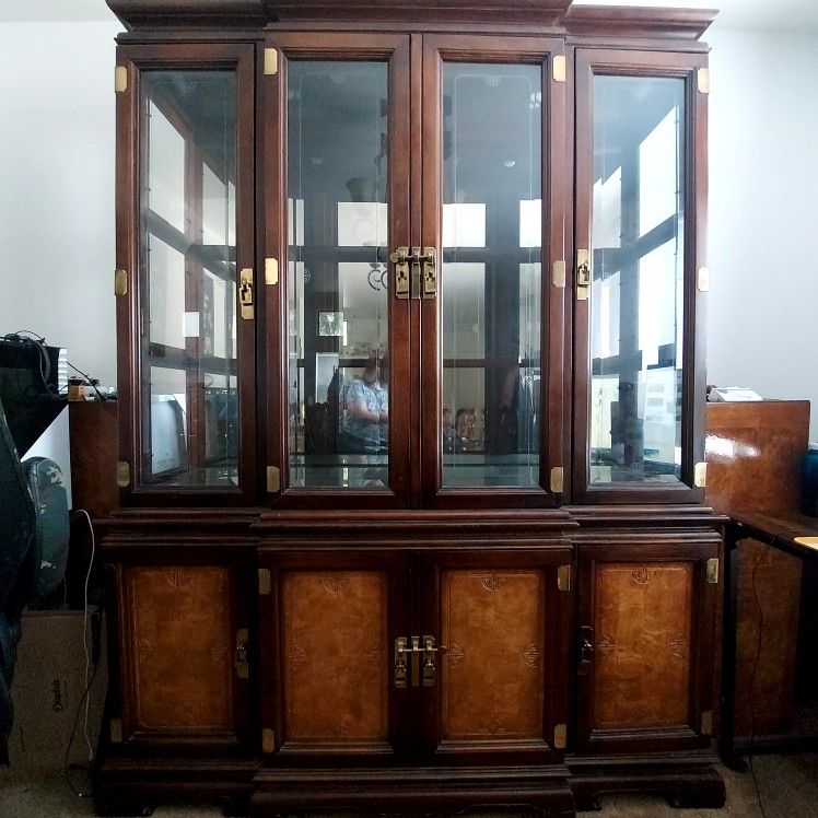 China Cabinet 
