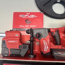 Milwaukee M18 