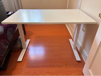 IKEA Skarsta Standing Desk white
