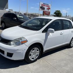 2010 Nissan Versa 