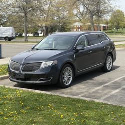 2014 Lincoln MKT
