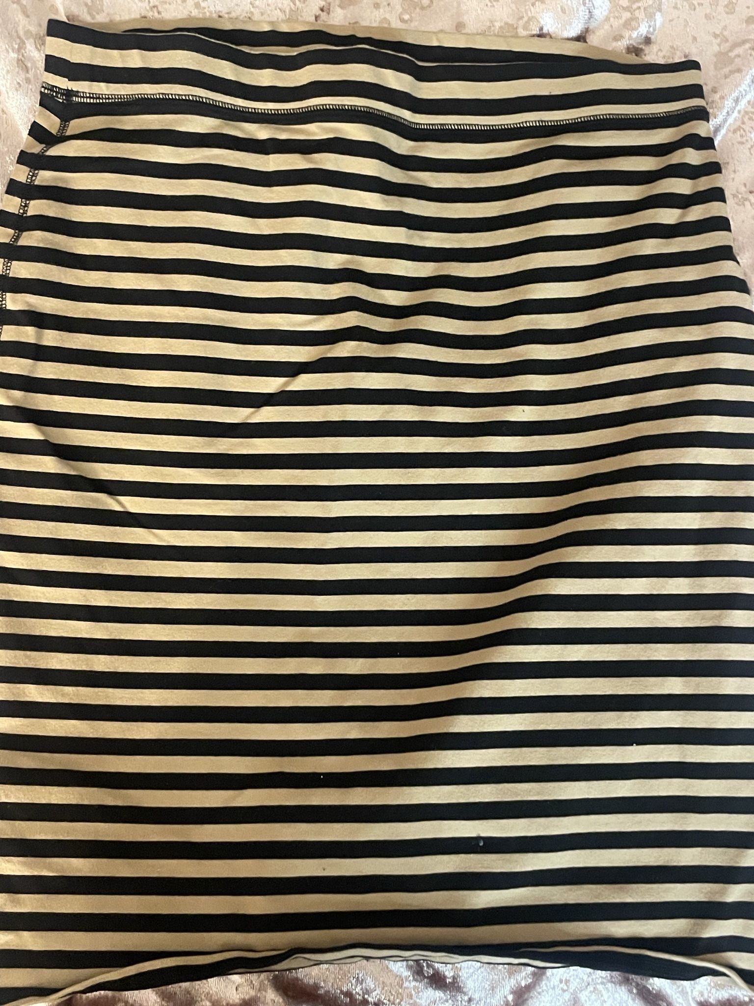 Old Navy Skirts (2) Sz L
