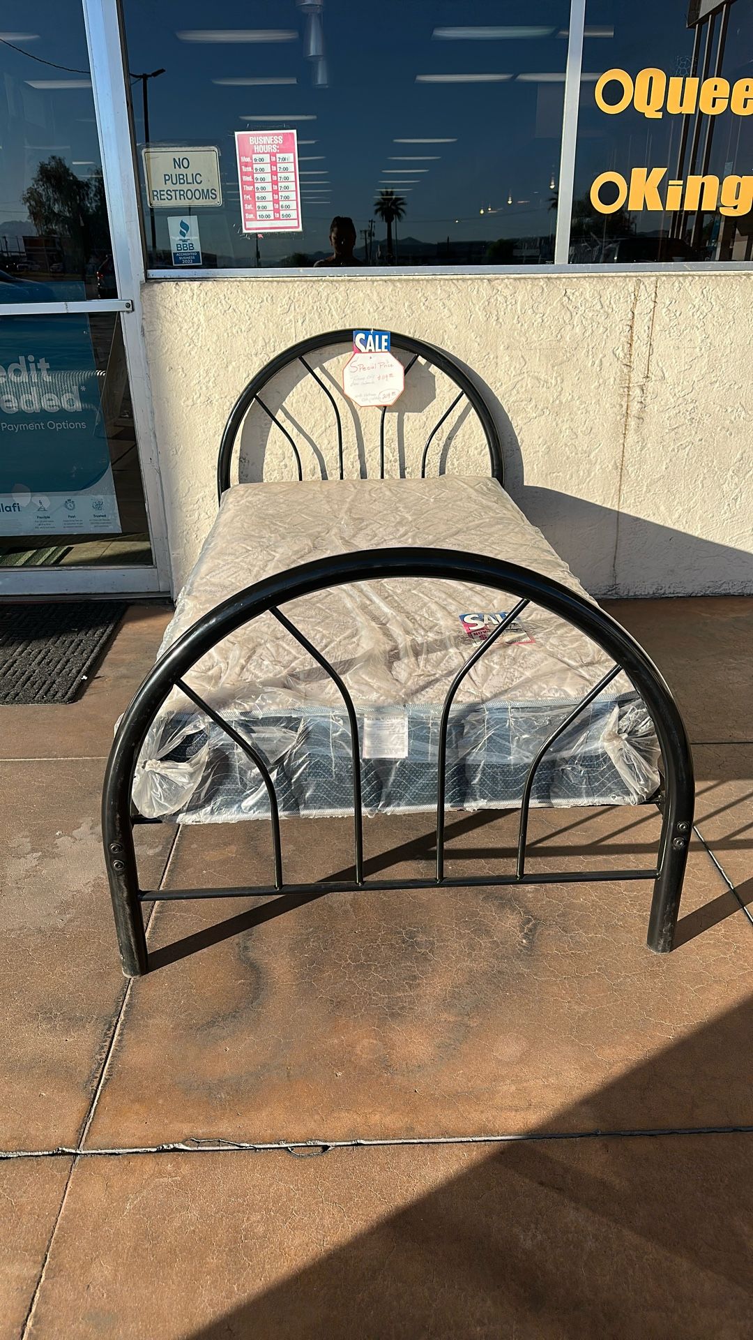 Metal Twin Bed With Mattress