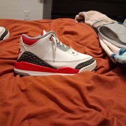 Jordan 3 Fire/Reds