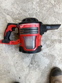 Milwaukee M18 handheld vacuum tool only