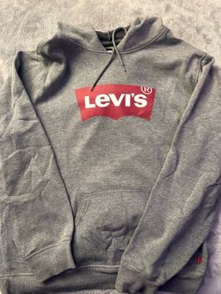 Levi’s hoodie- XL fits like a Large