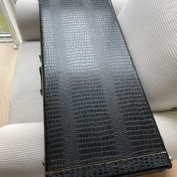 Vintage Hagstrom lll Made In Sweden 2963 With Original Case, Cable And Strap 