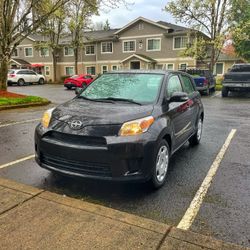 2010 Scion xD