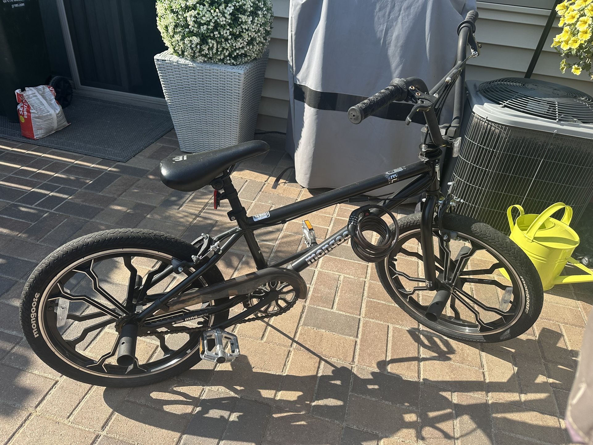 Mongoose 21” Rebel Kids BMX Bike