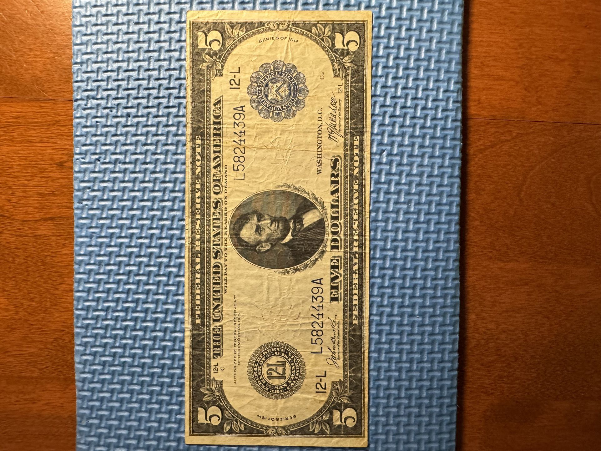 1914. $5 Dollar Bill. Federal Reserve Note. ( Large Note)