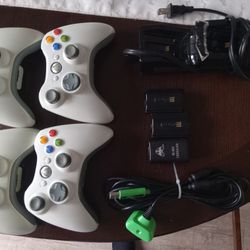 Xbox 360 Controllers And Chargers