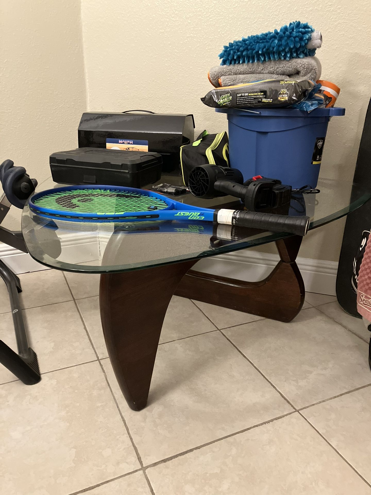 Coffee Table With Matching End Tables