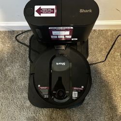 Shark Robot Vacuum 