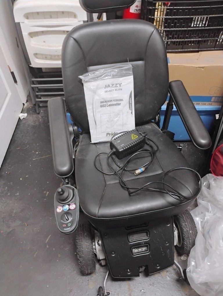 Electric Wheelchair 