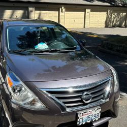 2015 Nissan Versa SV