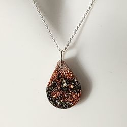 Orgonite Pendant with Pyrite & Carnelian – EMF Protection, Energy Balance, Copper & Resin, 925 Sterling Silver Chain, Handmade Crystal Necklace


Desc