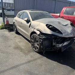 2017 Porsche Macan Turbo