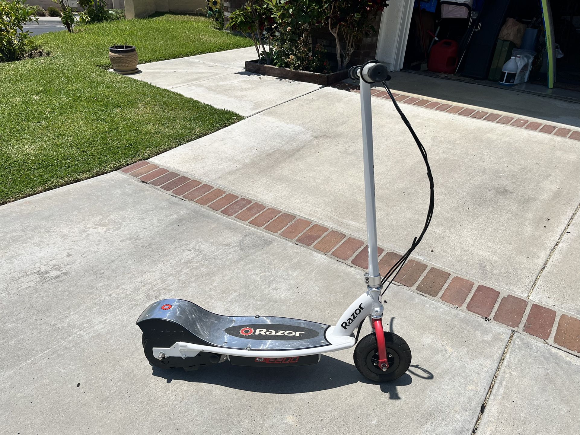 Razor E200 Electric Scooter