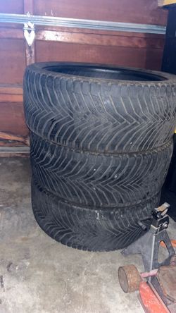 Michelin 235/40/19 (3)