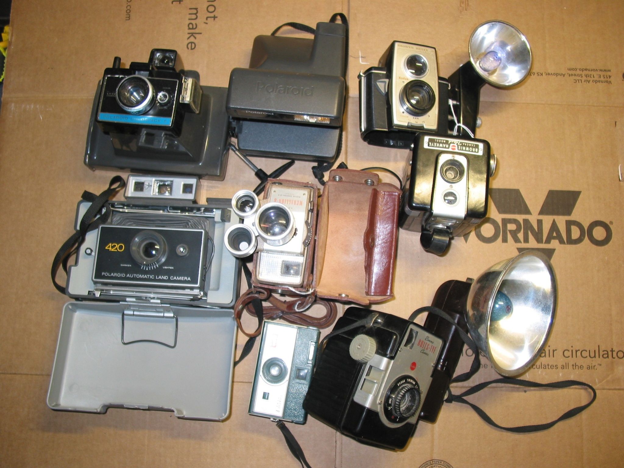 Kodak Brownie Polaroid Vintage Classic Film Photography Lot of 8 Camera for Repair/parts UNTESTED