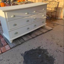 🌹DRESSERS IN WHITE COLOR  $199 EACH🌹
