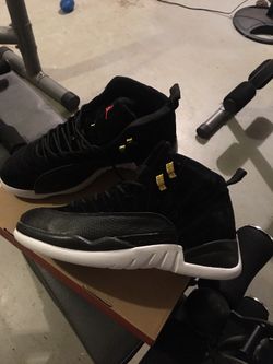 Jordan 12 size 10