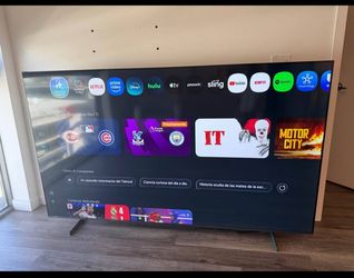 Samsung 70 inch smart TV 4k