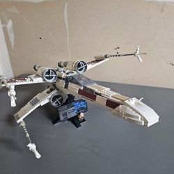 UCS (75355) X-Wing