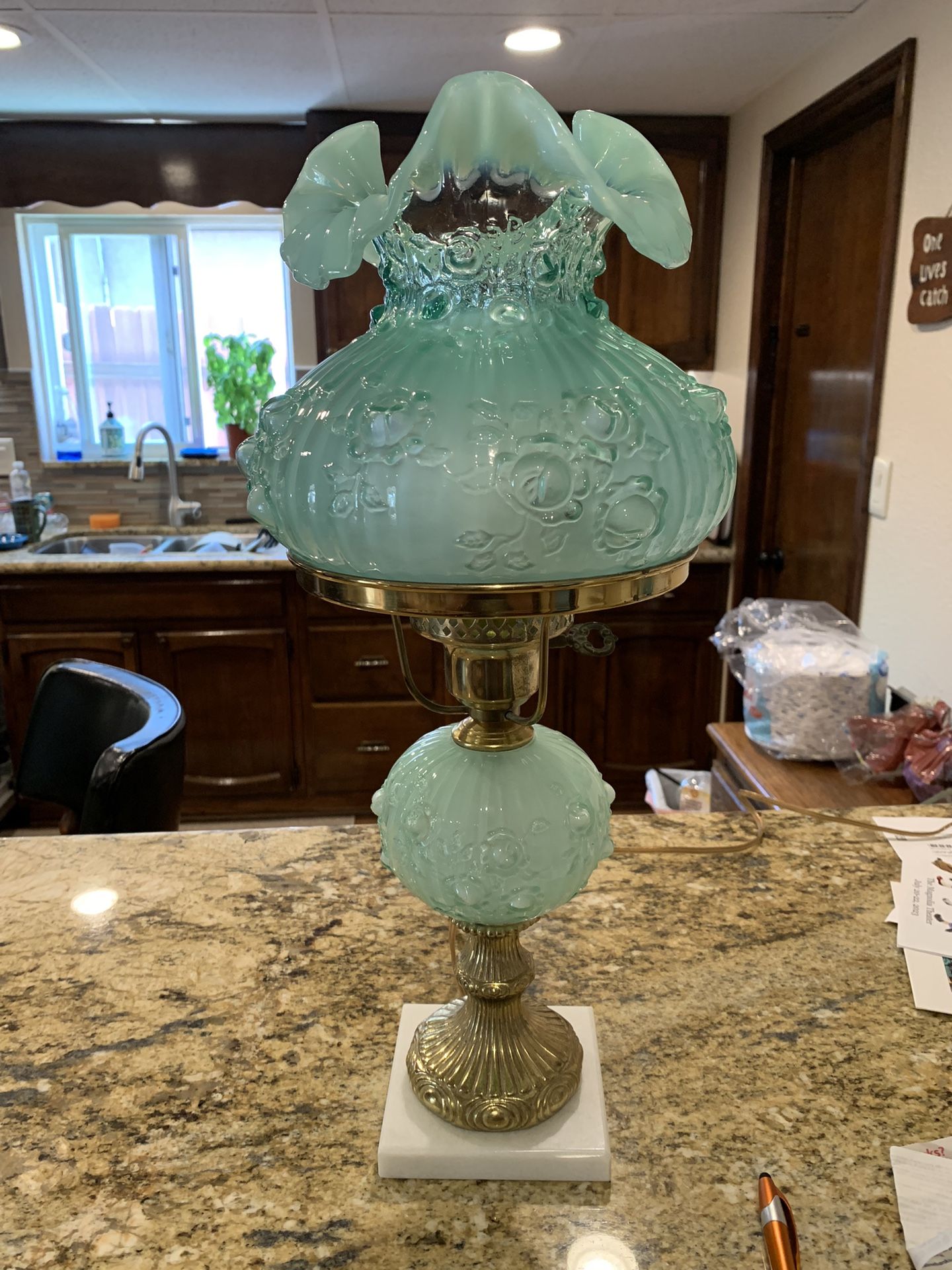 Vintage Fenton Cabbage Rose Lamp On Marble Base